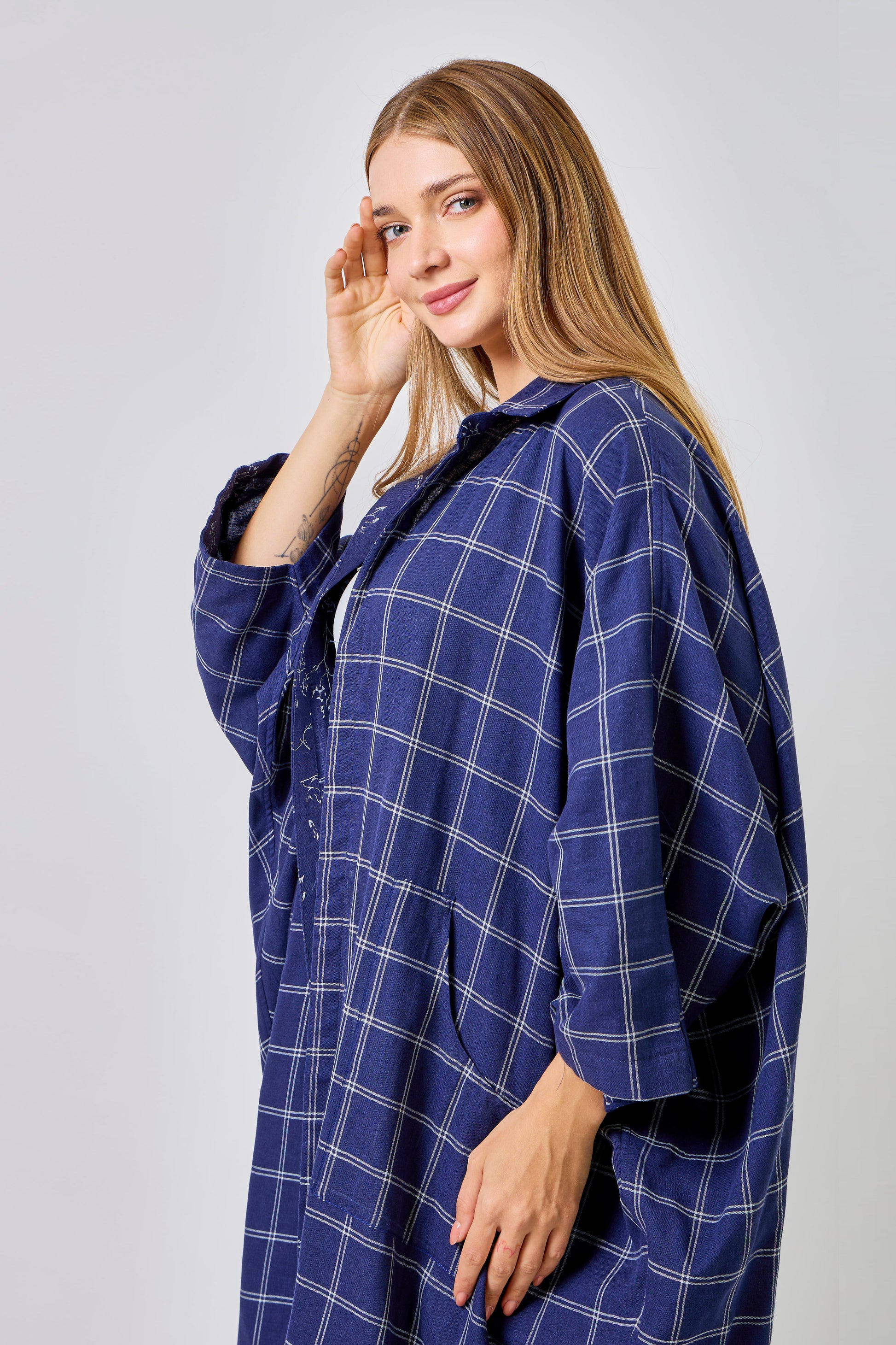 Tramiel Reversible Kimono
