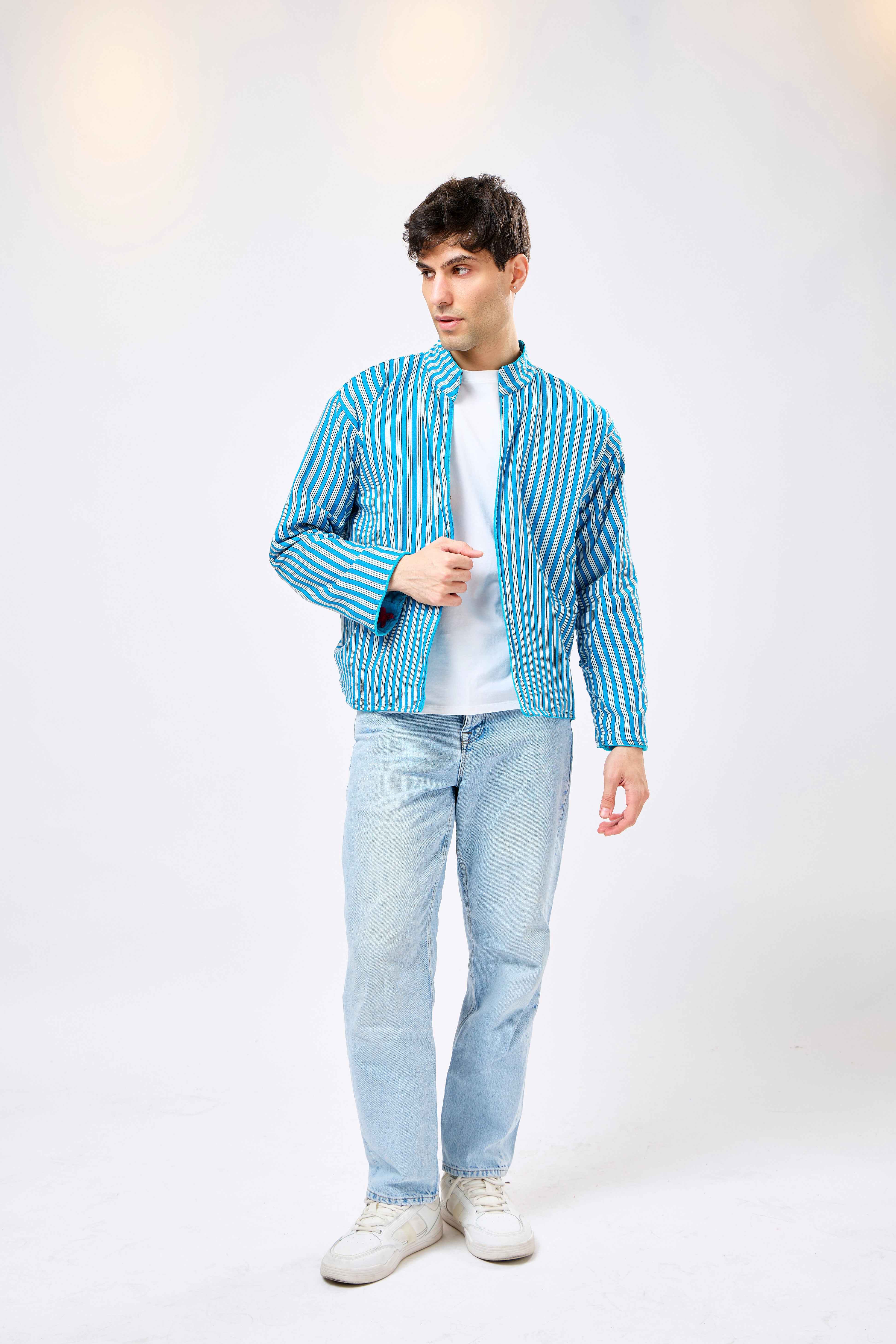 Image of Serpelle Short Velvet Jacket