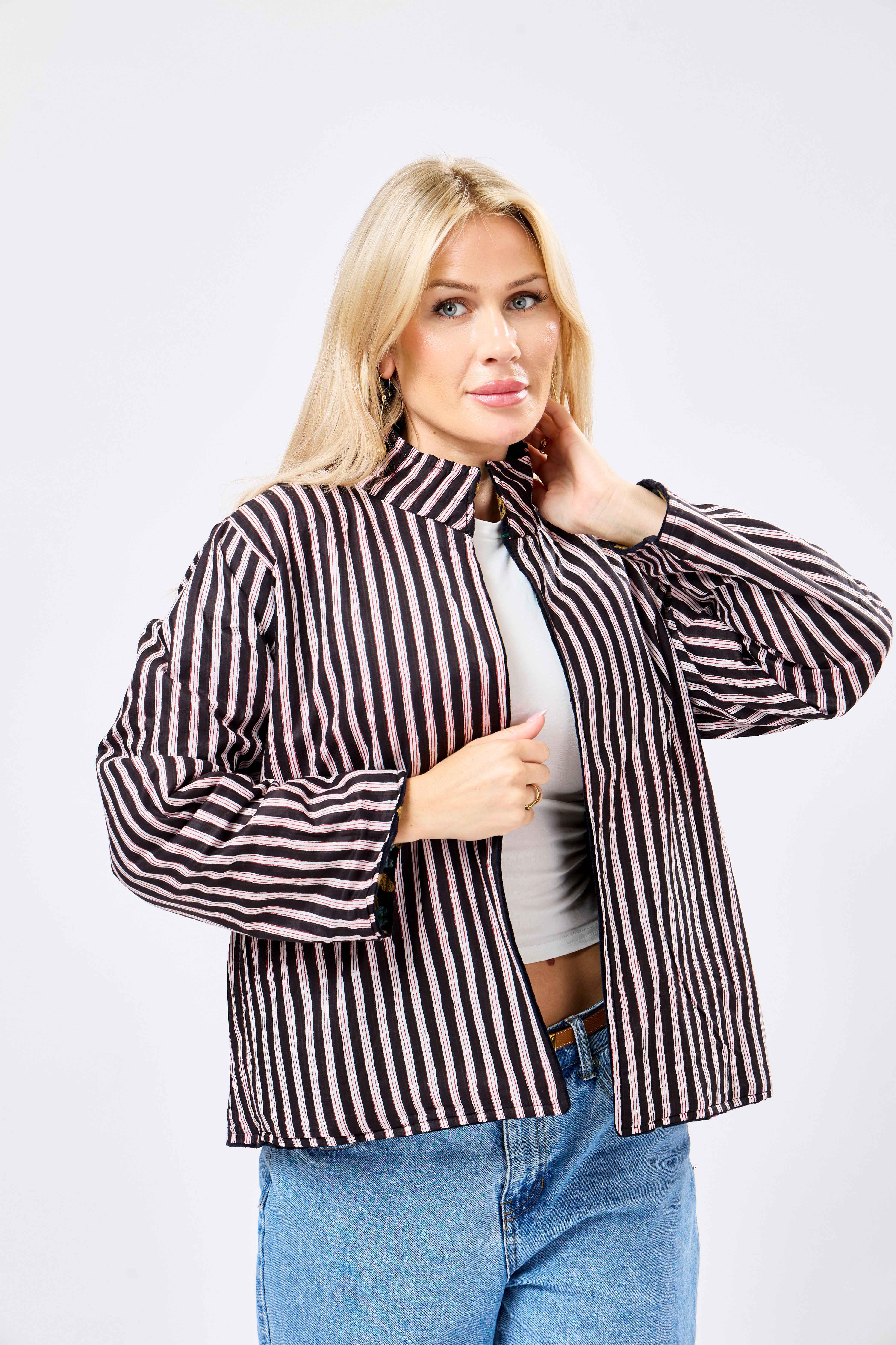 Image of Noirelle Short Velvet Jacket