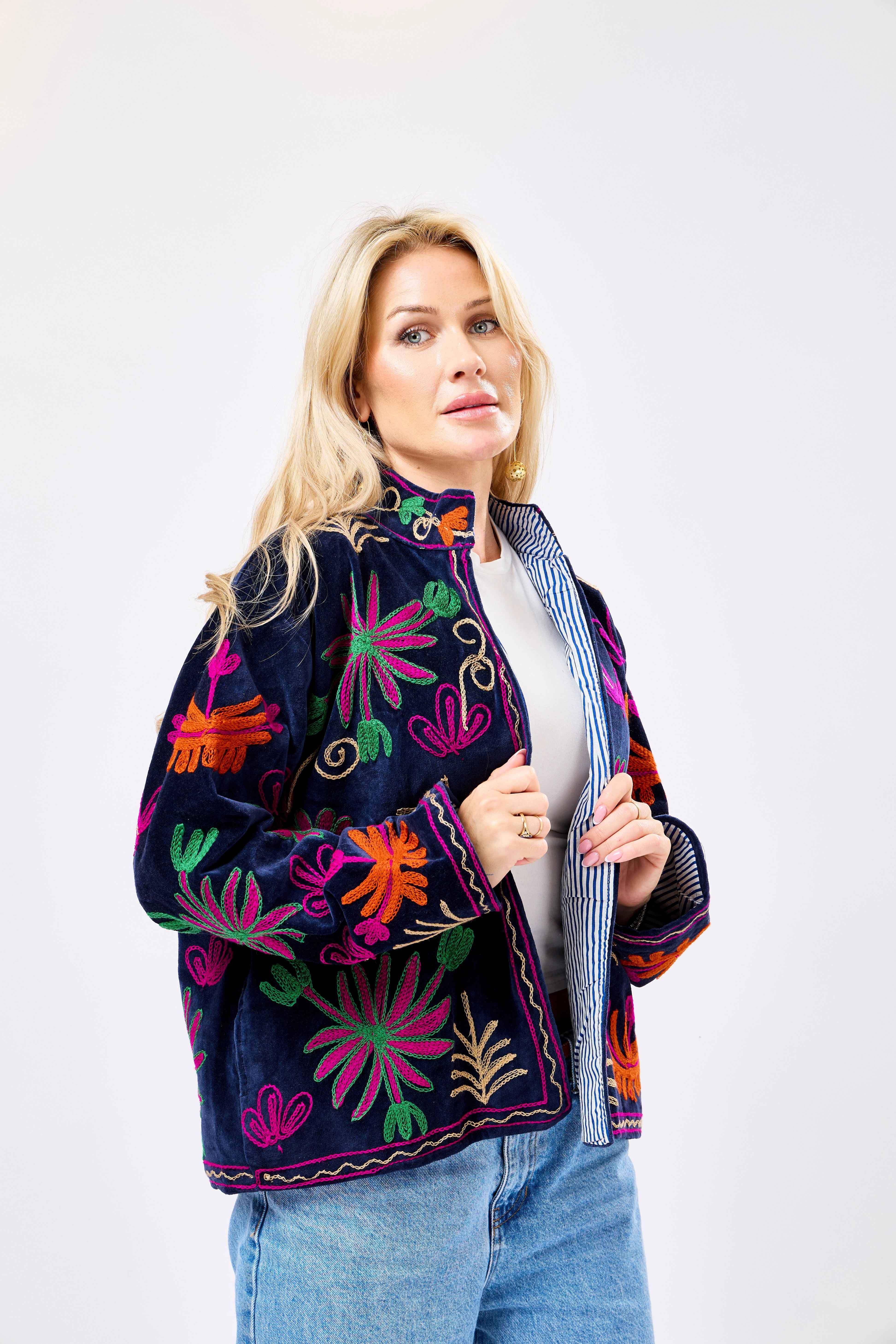 Image of Noctira Short Velvet Jacket
