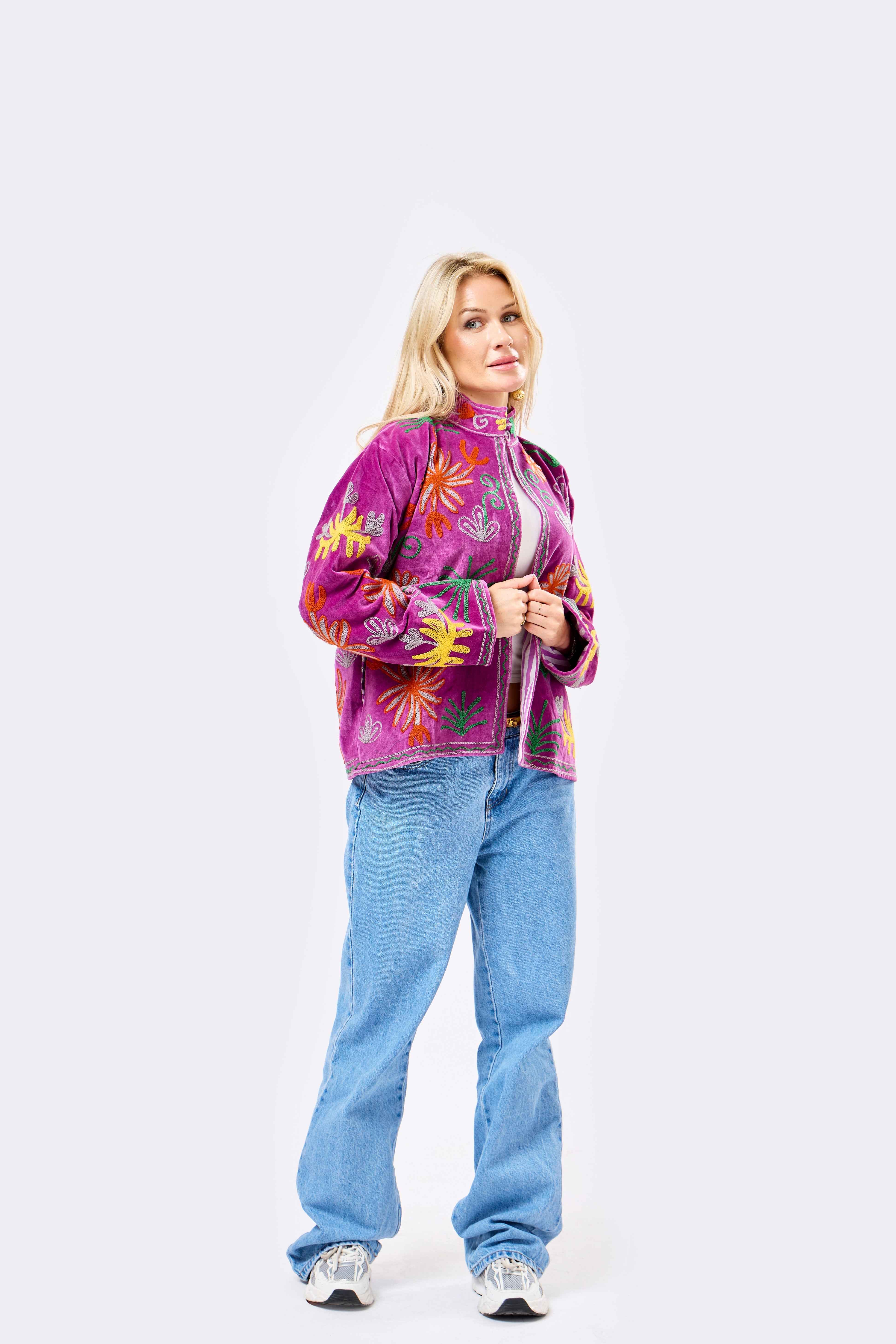 Image of Zyvora Short Velvet Jacket