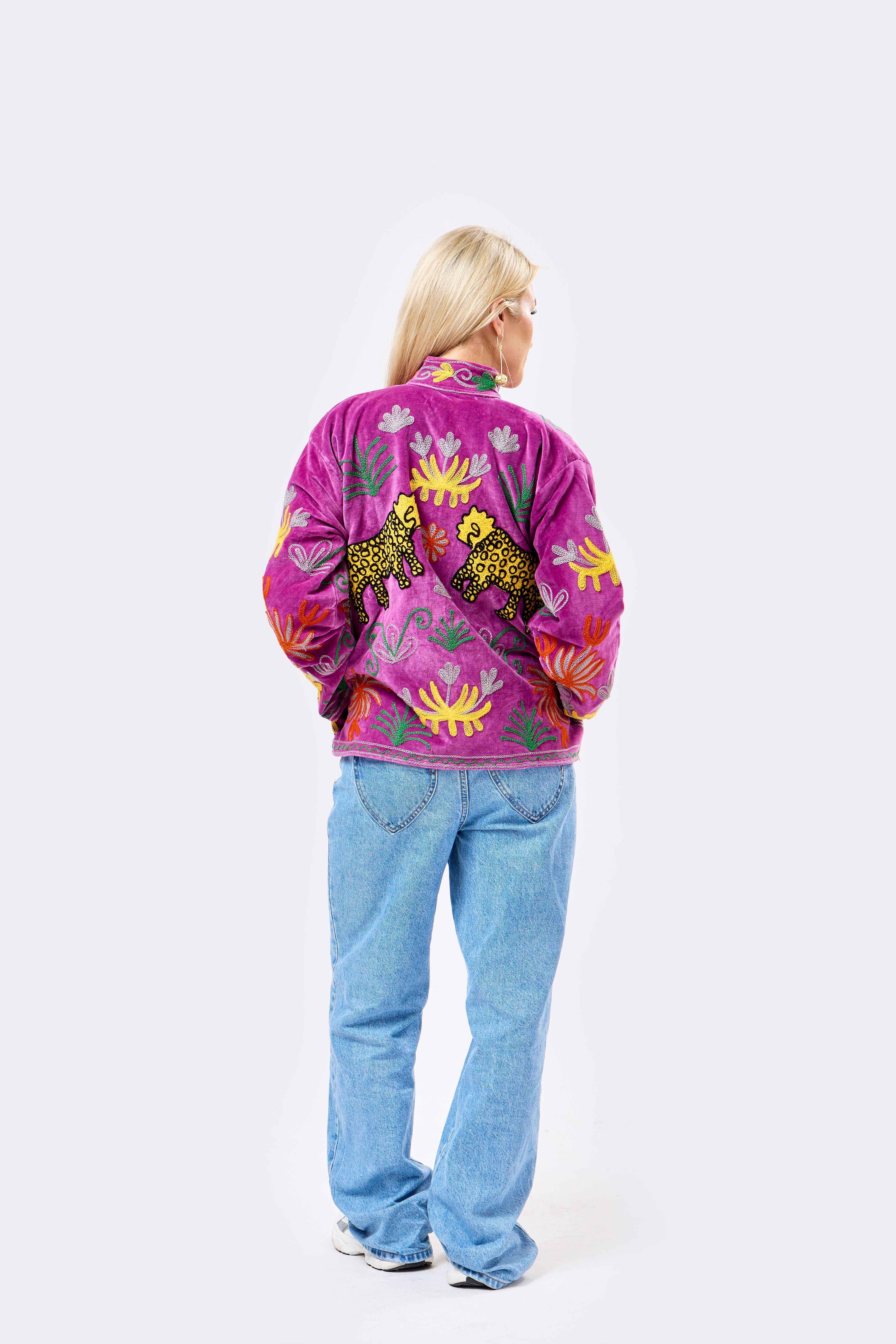 Image of Zyvora Short Velvet Jacket