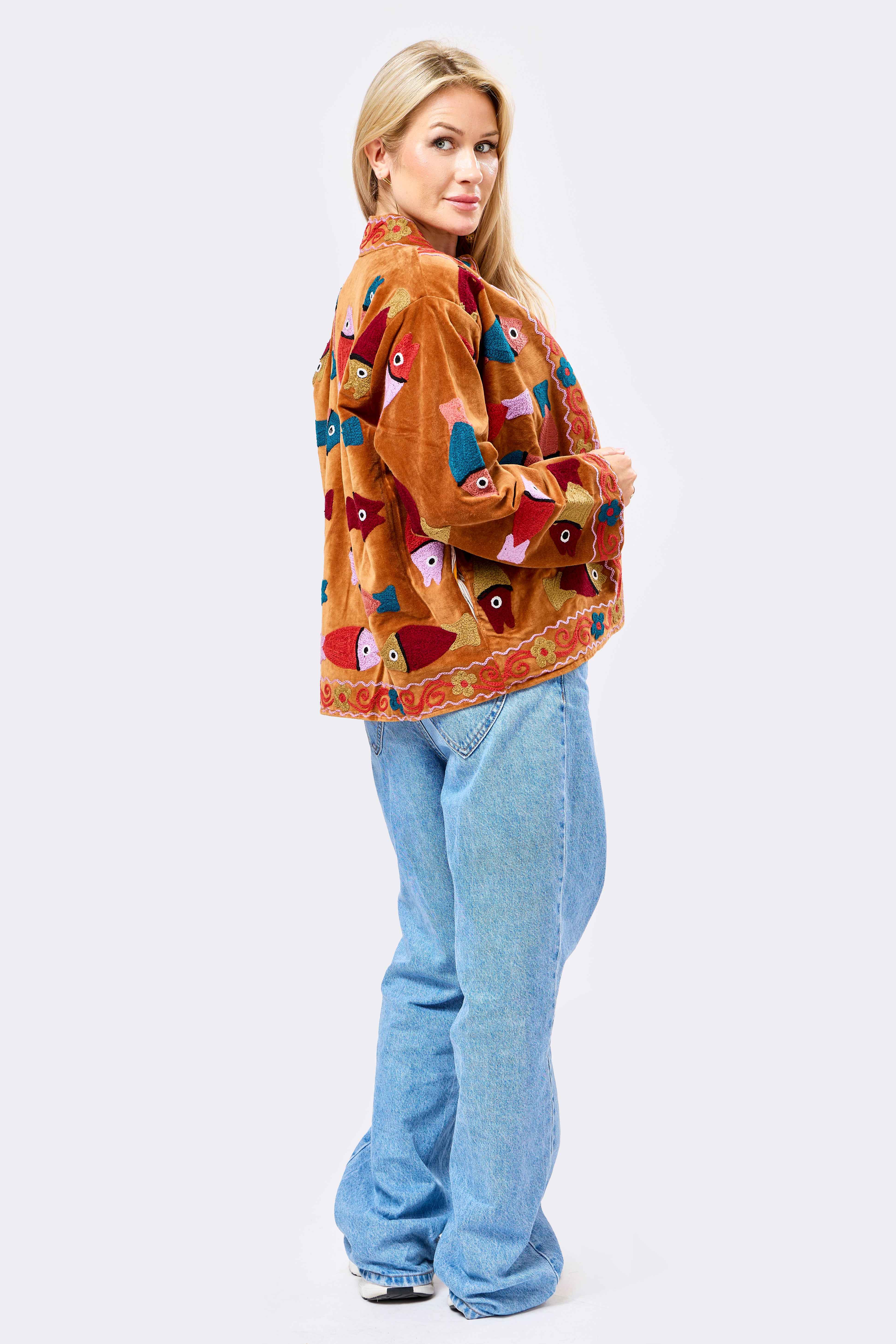 Image of Tavira Short Velvet Jacket